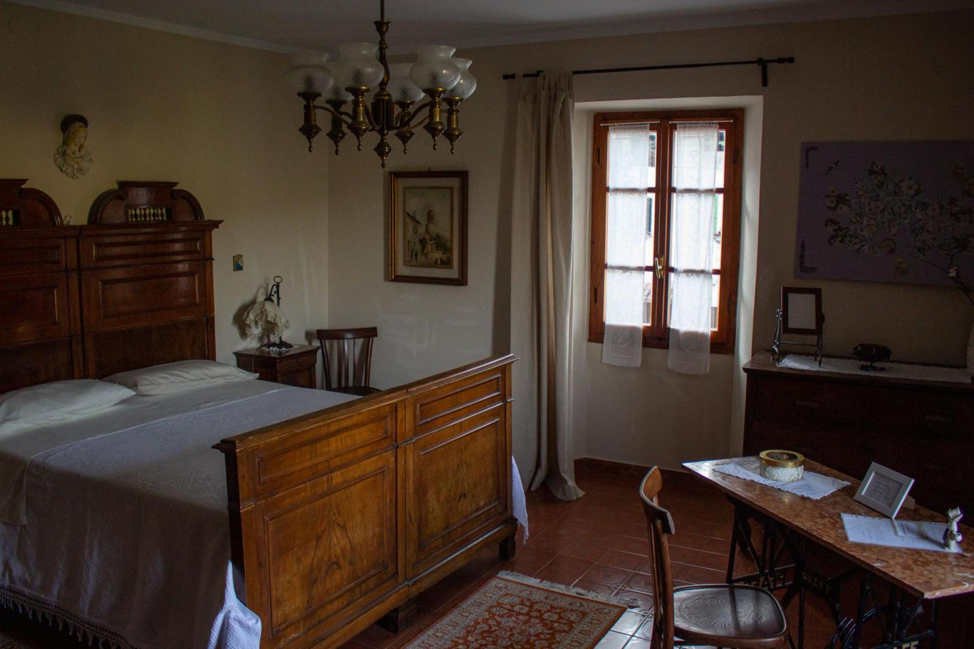 Bed and Breakfast A Casa Di Gianni E Mari Vestone Экстерьер фото