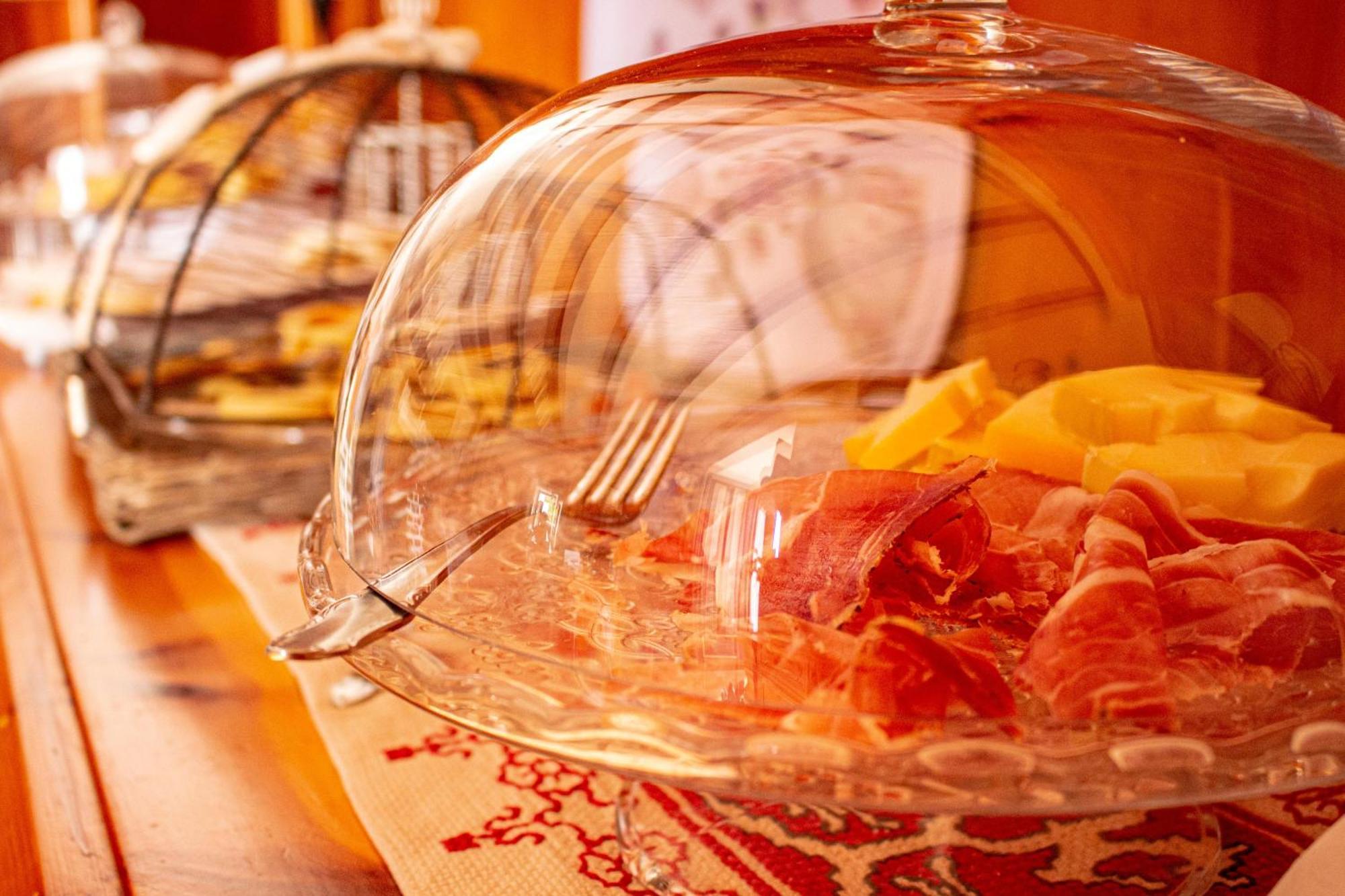 Bed and Breakfast A Casa Di Gianni E Mari Vestone Экстерьер фото