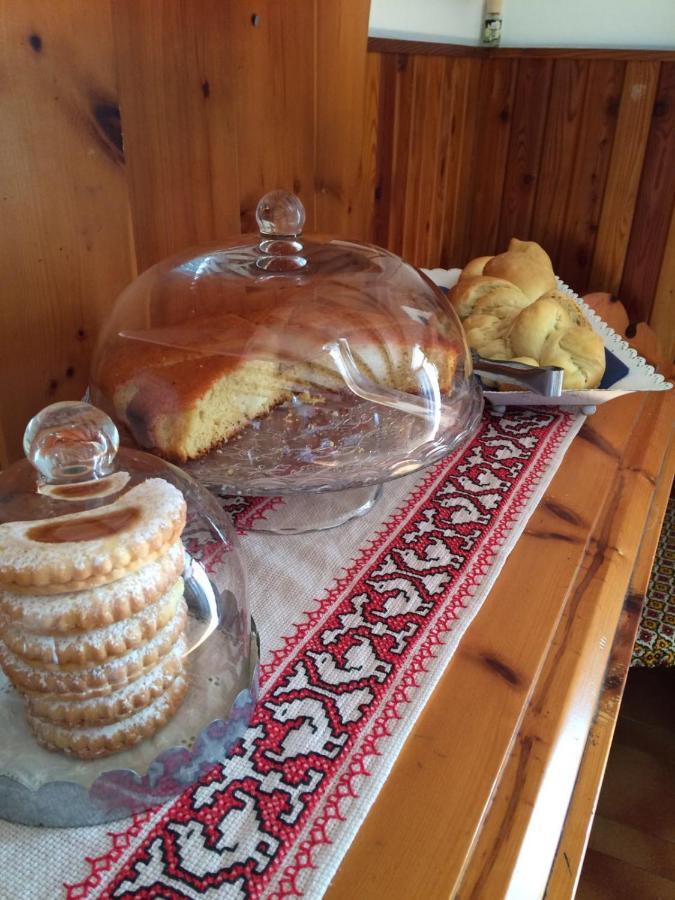 Bed and Breakfast A Casa Di Gianni E Mari Vestone Экстерьер фото